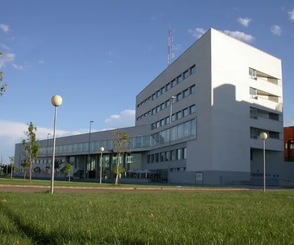 Aula de apoyo universitario en CEI Granada
